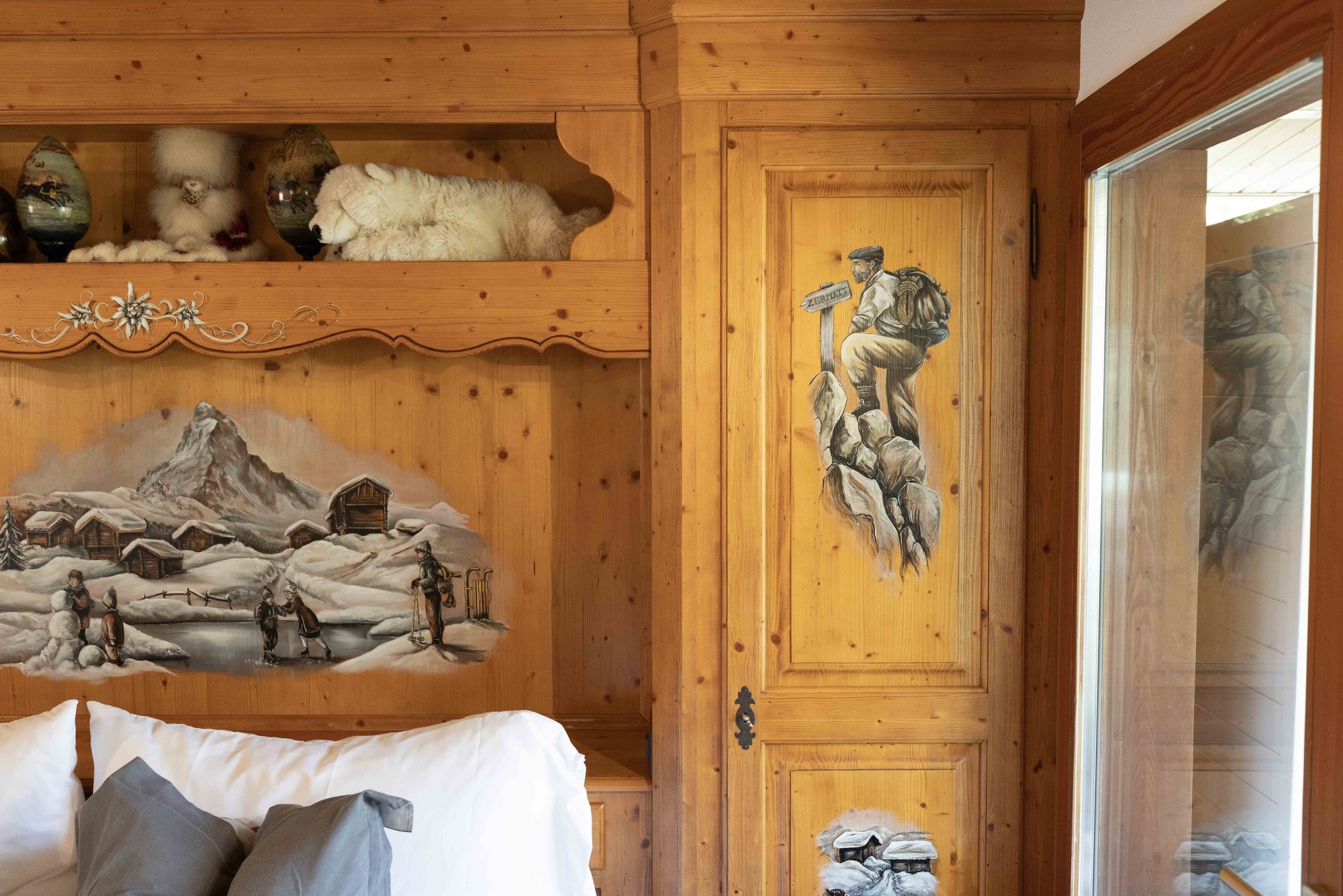 Alpine Bedroom