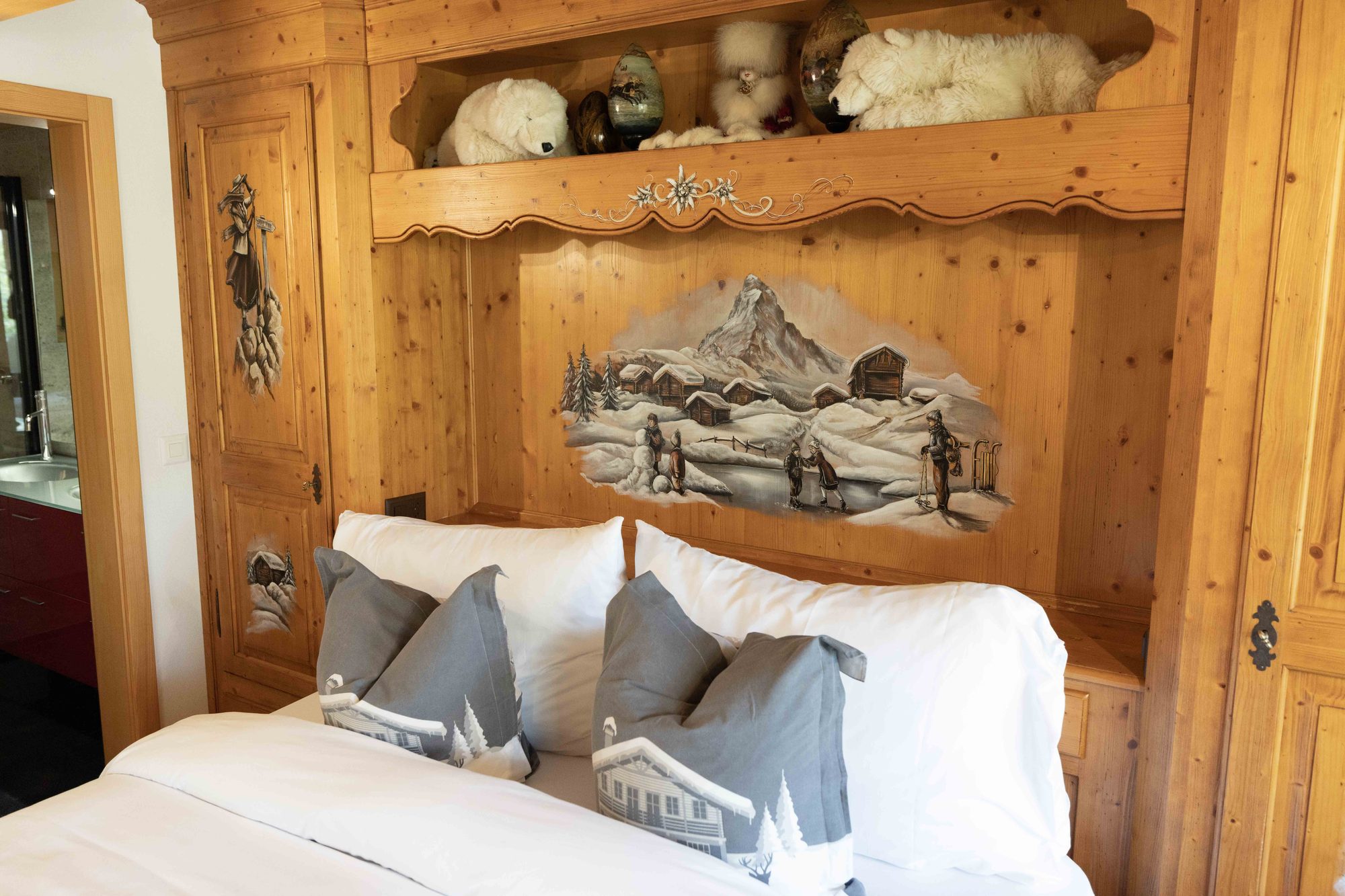 Alpine Bedroom